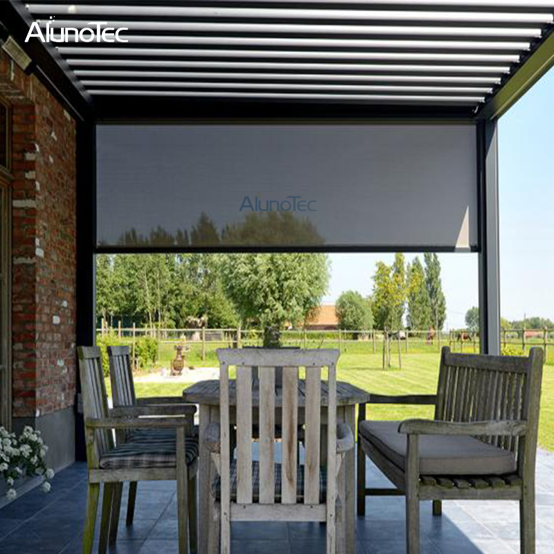 The Benefits of an Outdoor Roller Pergola