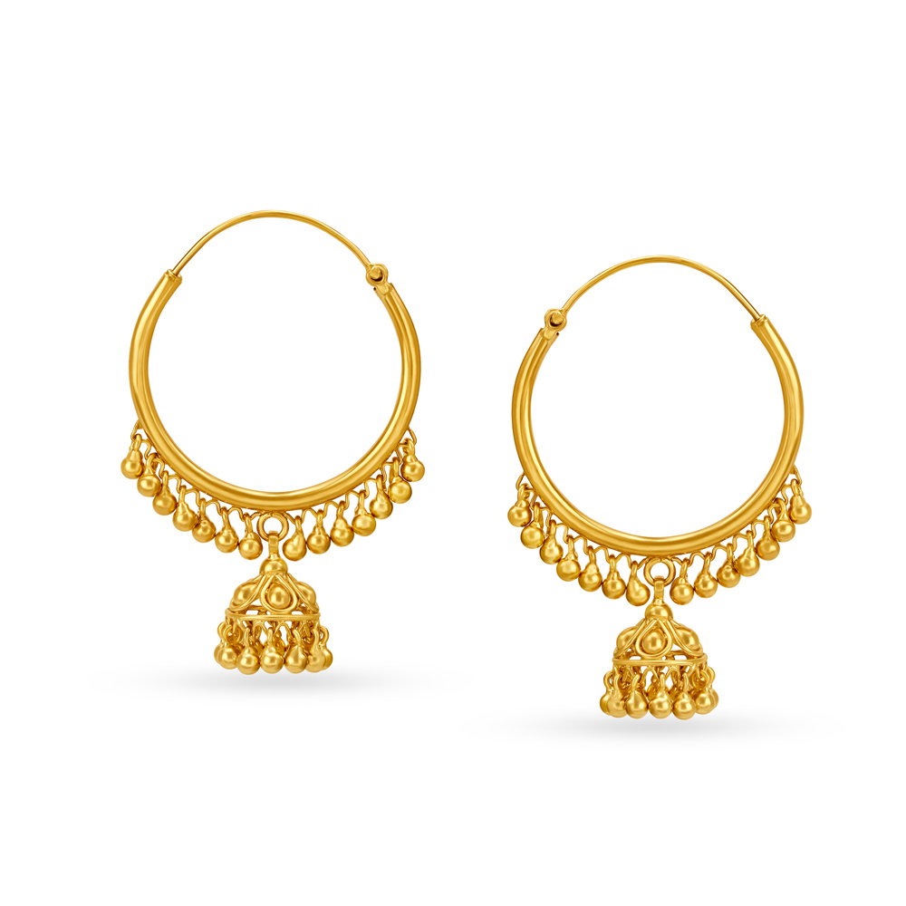 Earrings – An Essential Accessory to Complete Your Look