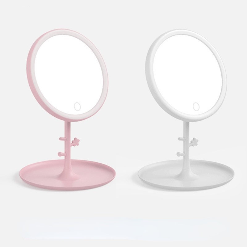 The Benefits of a Surgical-Grade LED Makeup Mirror